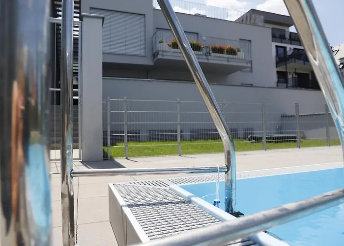 Rooftop Terrace, Free Garage Parking And Pool! Apartman